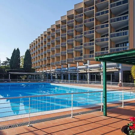 Barcelo Hotel 4*