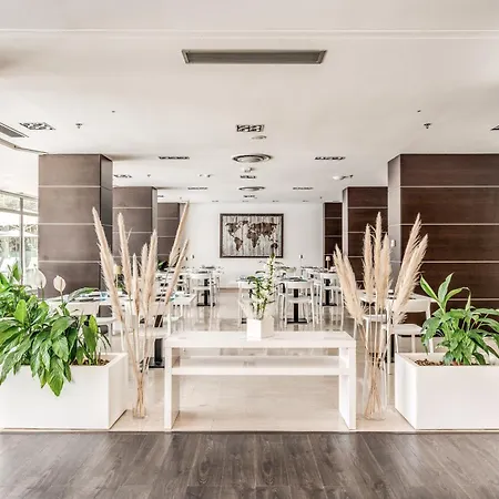 Barcelo 4* ローマ