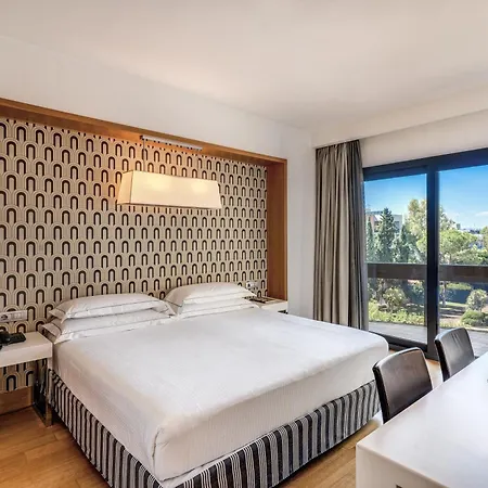 Barcelo 4* ローマ