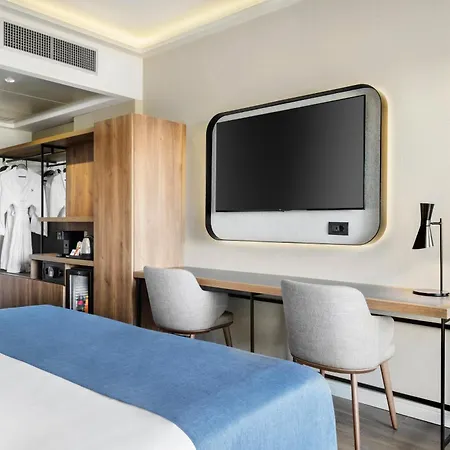 Barcelo 4*